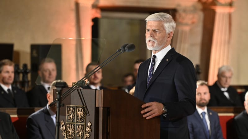 Kundera, Vášáryová či statečná učitelka. Kdo by mohl dostat od Pavla státní vyznamenání?