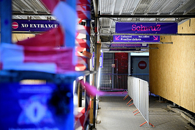 Clubsterben v praxi. Berlín přichází o své ikony, padá jeden klub za druhým