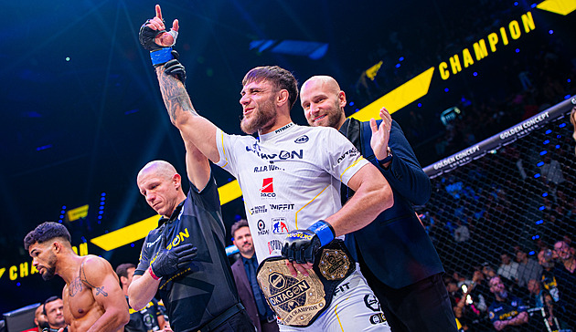 Malér pro šampiona Oktagonu! Surdu převážil o víc než tři kila a přijde o titul