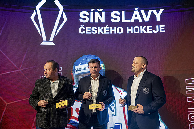 Síň slávy vítá nové členy. Ujčík, Janecký a Dolana vešli mezi legendy českého hokeje