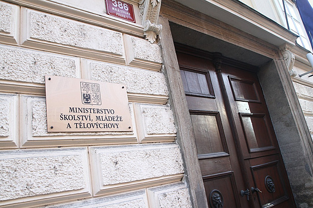 Půl miliardy do školství kvalitu výuky nezvedlo. Žáci se dokonce zhoršují, zjistil NKÚ