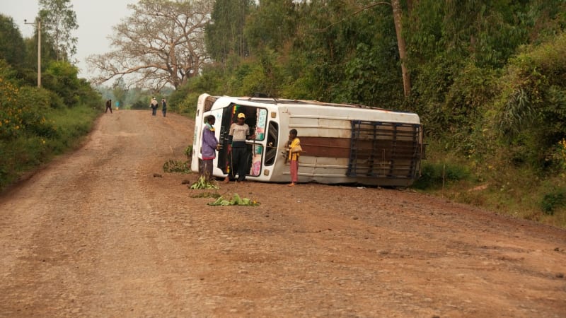 Střet minibusu a náklaďáku si v JAR vyžádal 11 životů. Mezi oběťmi je i školák