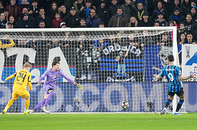 ONLINE: Atalanta maže náskok Dortmundu.  Real vyzve k odvetě Benfiku, v akci i PSG