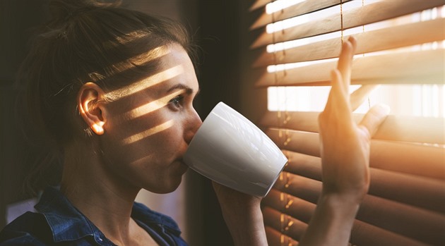 Jak moc si pouštíte lidi k tělu? Seznamte se s proxemikou