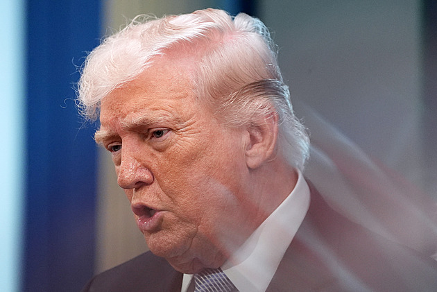 Trump nařídil blokádu Hormuzského průlivu. Írán obvinil z vydírání