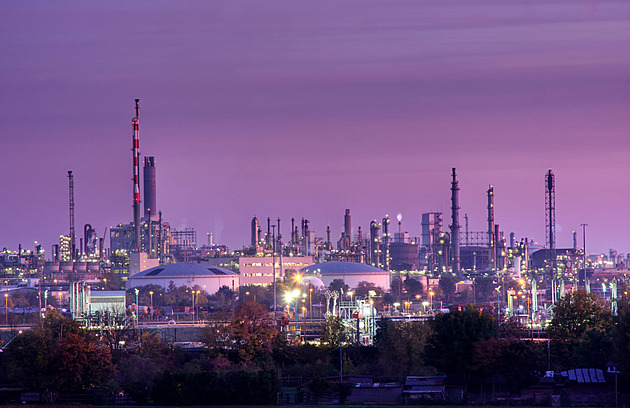 Potraviny, léky, auta... Základy evropské výroby se hroutí, je třeba rychlé řešení