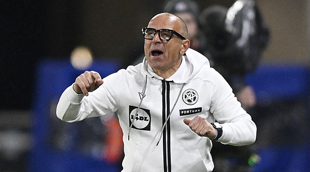 Slováci jsou bez trenéra. Calzona se nedohodl se svazem na nové smlouvě