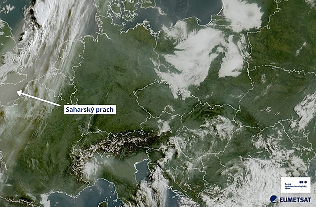 Na Česko se žene saharský prach, může snížit teploty. Mapa ukazuje, kde bude nejtepleji