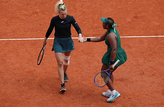 Roland Garros ONLINE: Siniaková s Townsendovou ve finále dominují