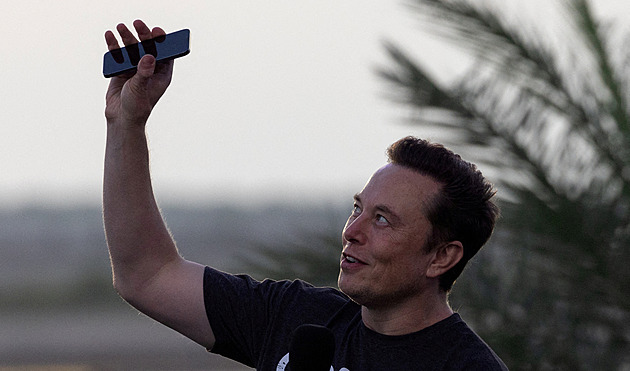 Zájem investorů je obrovský. Na trhu Nasdaq se začne obchodovat s akciemi SpaceX