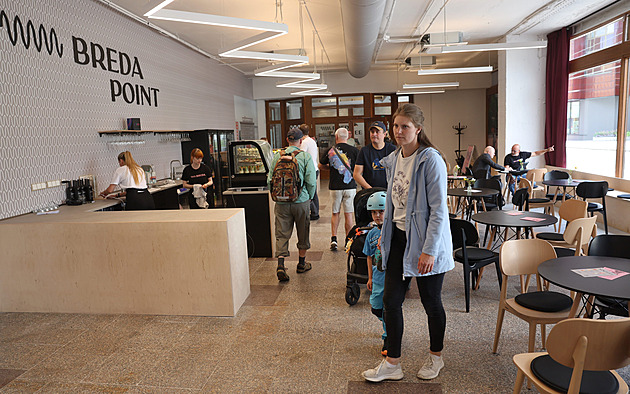 Do opavské Bredy se vrací život, nově otevřený Breda Point přilákal davy