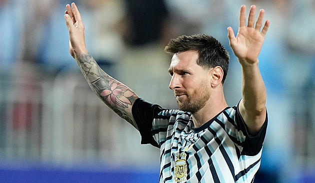 Populární argentinská herečka žádá Messiho o odpuštění. Lhala o jeho otci